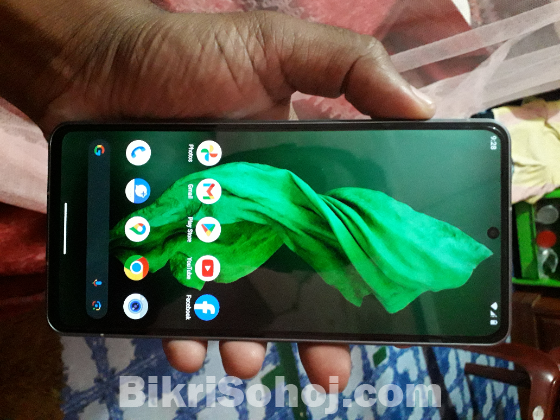 Sharp Aquos R7 12/256